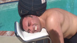 Chicas americanas mean Sierra - Llévala fuera