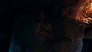 Amanda Seyfried, Natalia Dyer – Things Heard - [Celebrity porn]