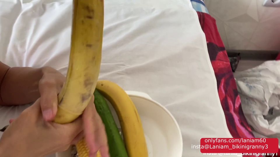 Stepmom Insert Corn Cucumber In Wet Pussy Real Orgasm Self Pleasure