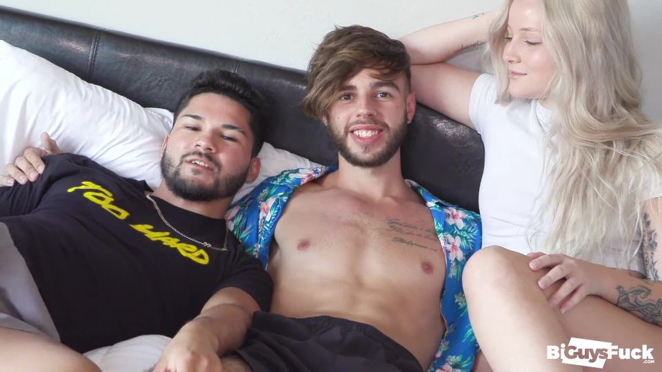 video 49 Kellan Hartmann, Antuan Mills, Halle Storm - 10 Inch Cock VS 100lb Man! Kellan Hartmann Stuffs Tiny Antuan Mills & Halle Storm! on tattoo shay anal