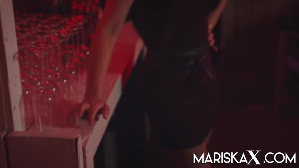 adult xxx video 48 Mariska X : Mariska get's both holes filled [MariskaX] (HD 720p) - group - fetish porn femdom flr