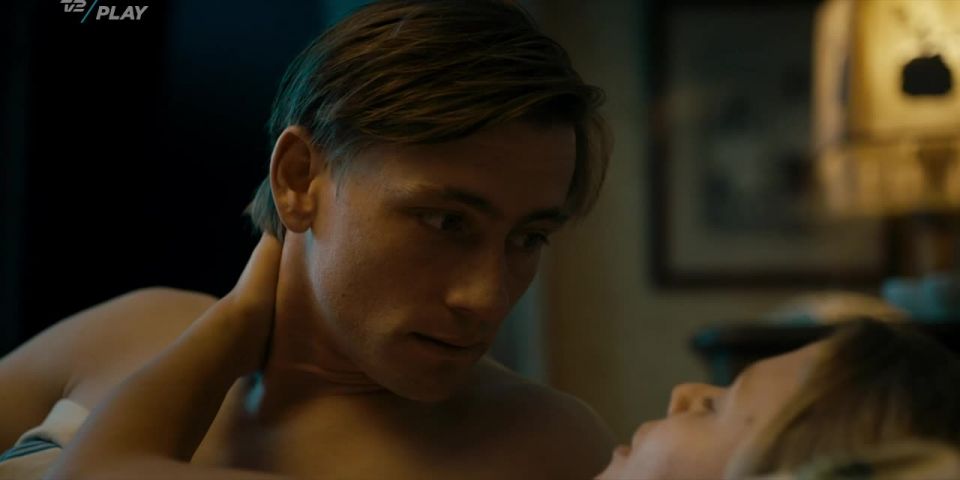 Sophie-Marie Jeppesen - Lykke Per s01e01 (2018) HD 720p!!!