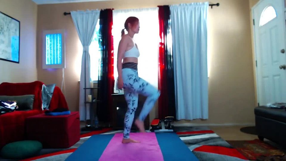 Hip stretching - [Feet porn]