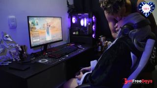 [GetFreeDays.com] Otaku gamer se la follan mientras juega fortnite Porn Stream January 2023