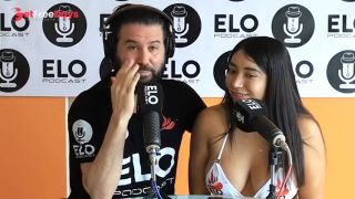 [GetFreeDays.com] Verito Aguas pasa por el cuarto picante de Elo Podcast en Mxico Sex Video October 2022