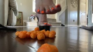 TATIANA - tatianasnaughtytoes () Tatianasnaughtytoes - new neon orange pedicure black mules crushing cheesy balls with my high 23-08-2020