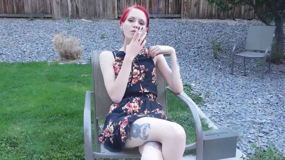 Sub Princess – Ignoring Smoking with Pussy Shots – Ms Luna Baby, solo babes xxx on tattoo 