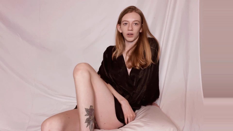 vídeo de adultos 3 mamá fetiche porno masturbación porno  LucySpanks – Rompe con su  joi video
