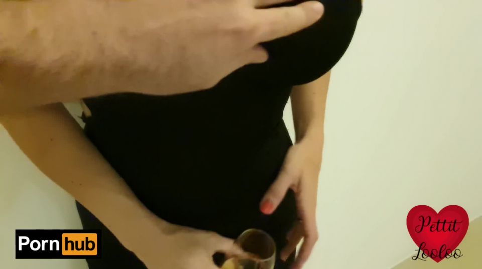 Fisting 3103-In the Hotel, Hot Model Gets Fisted on Public Staircase