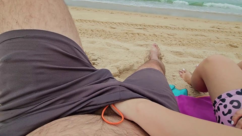 6275 Roseshygirl - Cute Babe Sucking Cock On A Public Beach A...