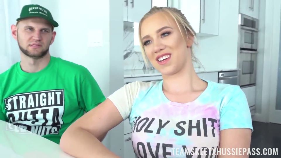 6215 Bailey Brooke - Tasting The Cheerleader