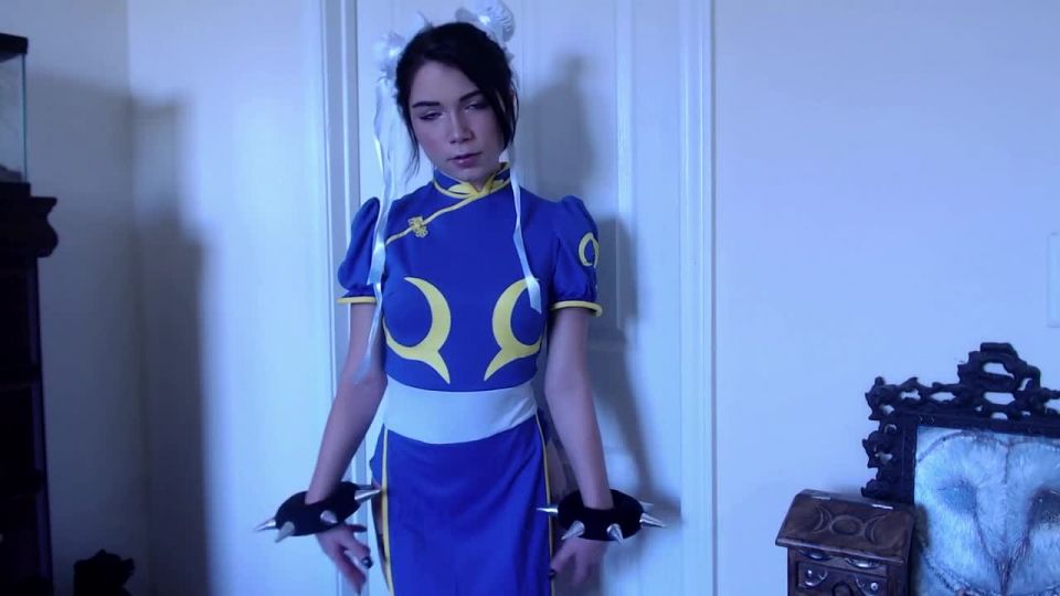 online adult clip 31 Venus Venerous - Bratty Chun Li Finishes You | fetish | femdom porn tall femdom