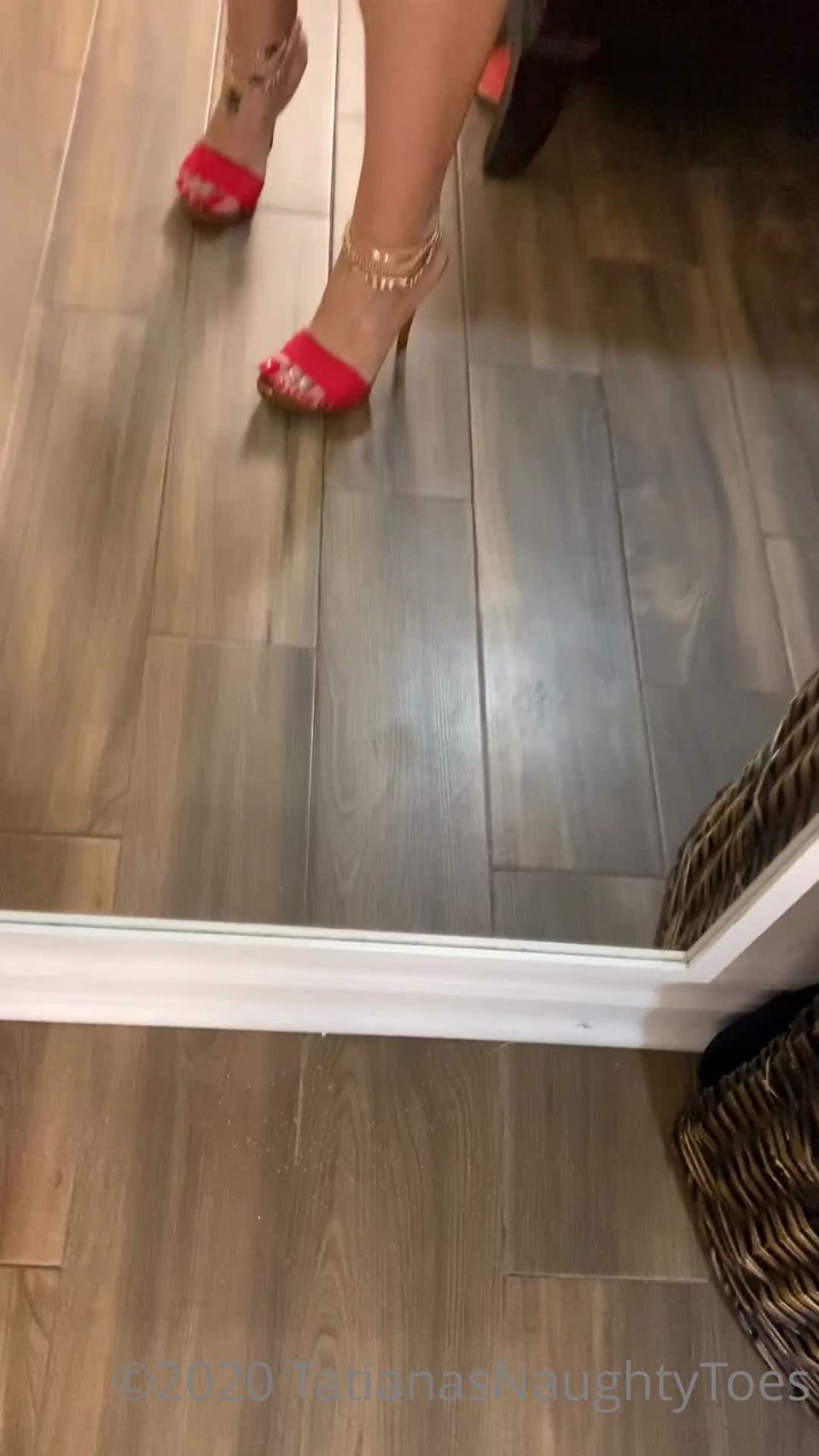 video 4 TATIANA - tatianasnaughtytoes / Onlyfans Tatianasnaughtytoes - new red pedicure red mules walking around in my bedroom in the sexy red ki 06-10-2020 - Sexy on hardcore porn uma jolie hardcore