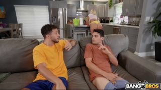 Jenna starr - horny guys cum clean - MILF