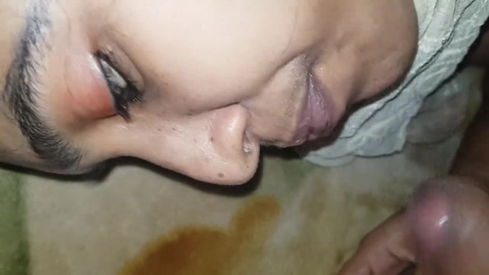 Indian Muslim in a Hijab sucking cock