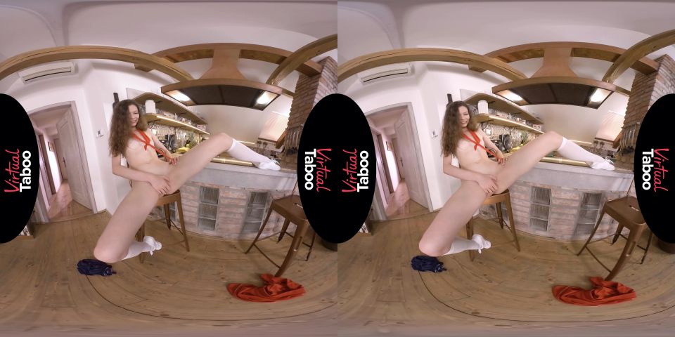 [VR] Sofi Smile Is Your Home Whore