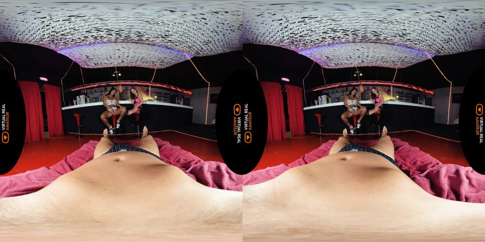 Virtual Real Amateur Porn/Virtual - Jessy, Zara Party At The Disco - Vr