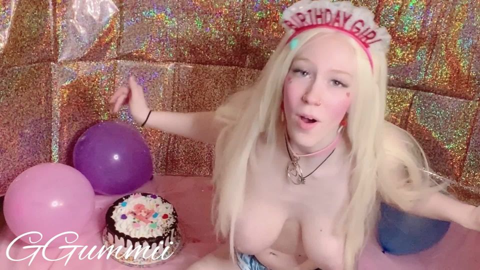 online adult clip 18 GGummii - Birthday Party Cake Sitting  - ggummiibearr - amateur porn young blonde xxx