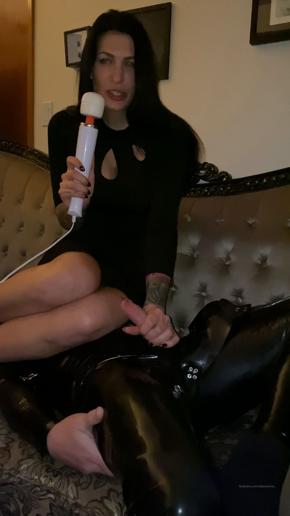 Mistress Damazonia in Video - Quarantine Gimp Vibrator Wa...