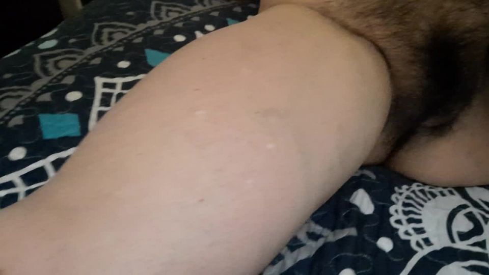 M@nyV1ds - The Hairy Pussy Mom - looking at mom touching her hairy pussy