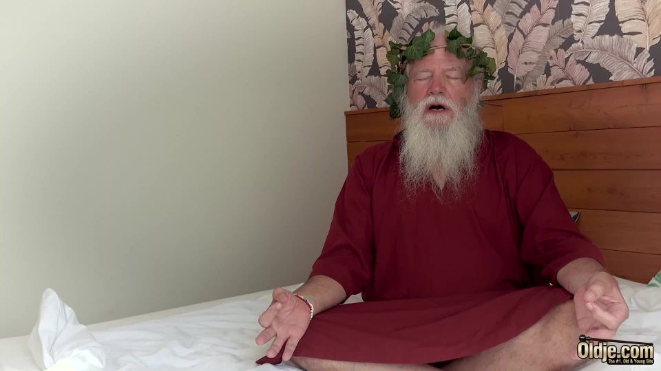 en línea adulto clip 28 Vina Spice - Old Spirit - Sexo joven / 815, pareja porno hardcore en el porno hardcore