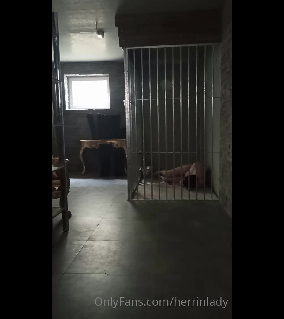 clip para adultos 30 2803 herrinady 2021-09-20-0gun96ql4mrgd1fw2sge1 fuente  femdom  fetiche porno femdom bi esclavo