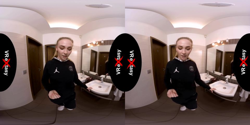 free adult clip 5 VReXtasy – Jenny Wild – Restroom Solo (Oculus  Go 4K) on 3d porn 