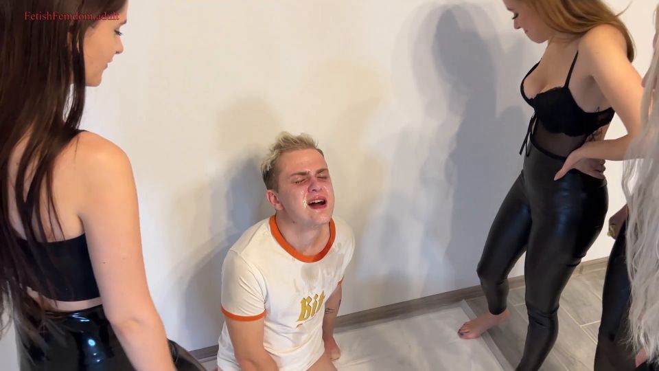 CFNM Group Degrading Spitting Femdom With Five Dominant Girls (Amateur porn)