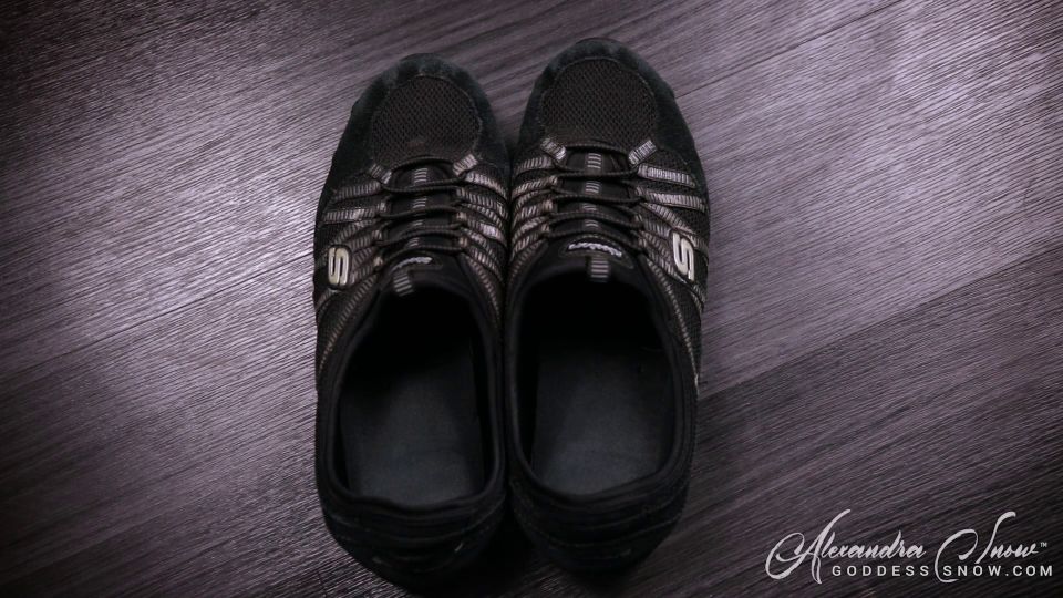 [K2S.CLUB] Goddess Alexandra Snow - Nothing But a Sole Slut - FullHD 1080P