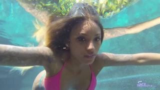 SexUnderwater e0636 Natalia Mendez UW Training (mp4)