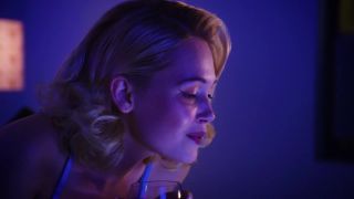 Roxane Mesquida, Kelli Berglund, etc- Now Apocalypse s01e04 (2019) HD 1080p - (Celebrity porn)