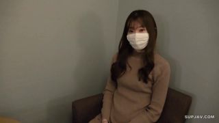 FC2PPV 3145769 【無修正】某地方の町娘で現在看護学校に通う看護学生の小さな膣に巨根を挿入して中出し