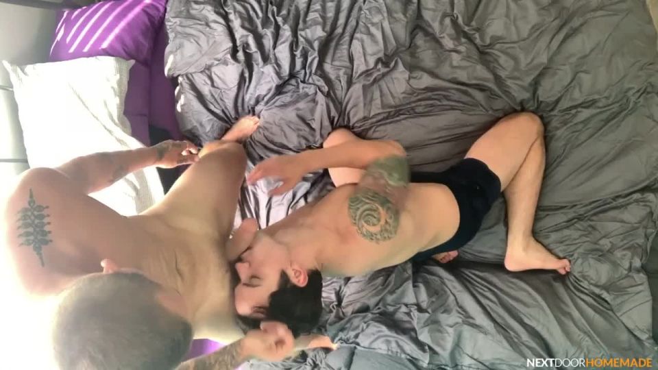 Isaac X Breeds Dakota Gay