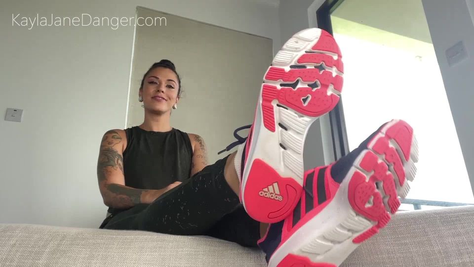 xxx clip 46 femdom dentist fetish porn | KaylaJaneDanger – My After Workout Feet Are Your Addiction | joi