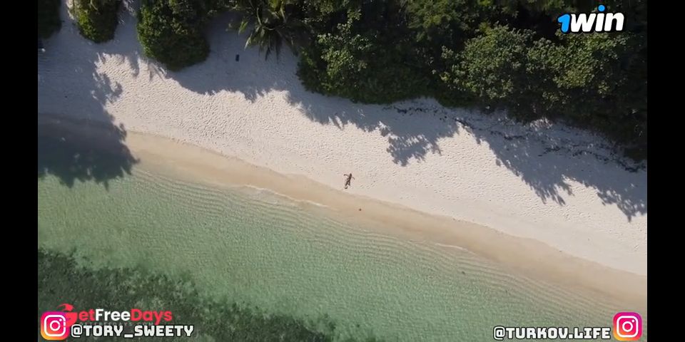 Filled a strangers mouth with cum on the beach before anyone caught us