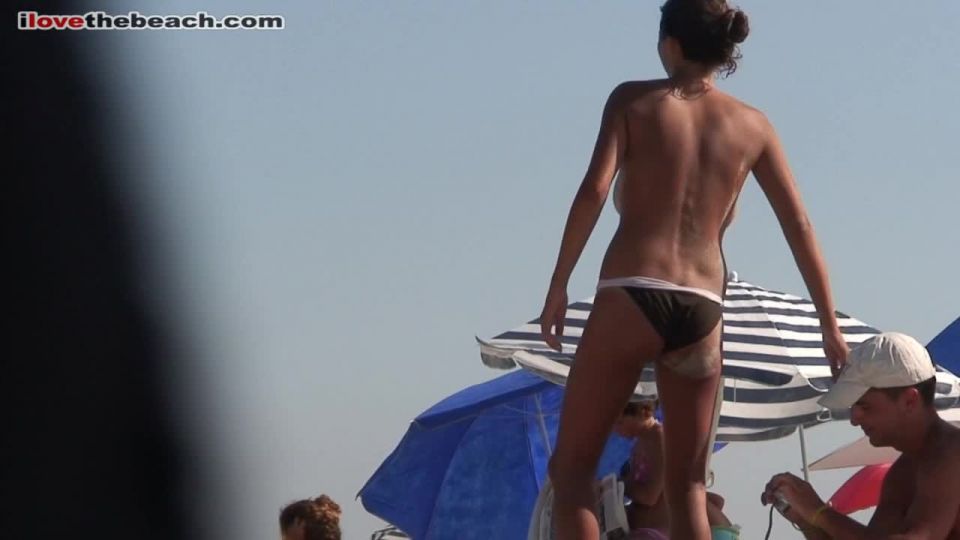 Russian Big Boobs Babes Topless On Public Beach – Ilovethebeach Hdsb06042 – Hd 720P - (Big Tits porn)