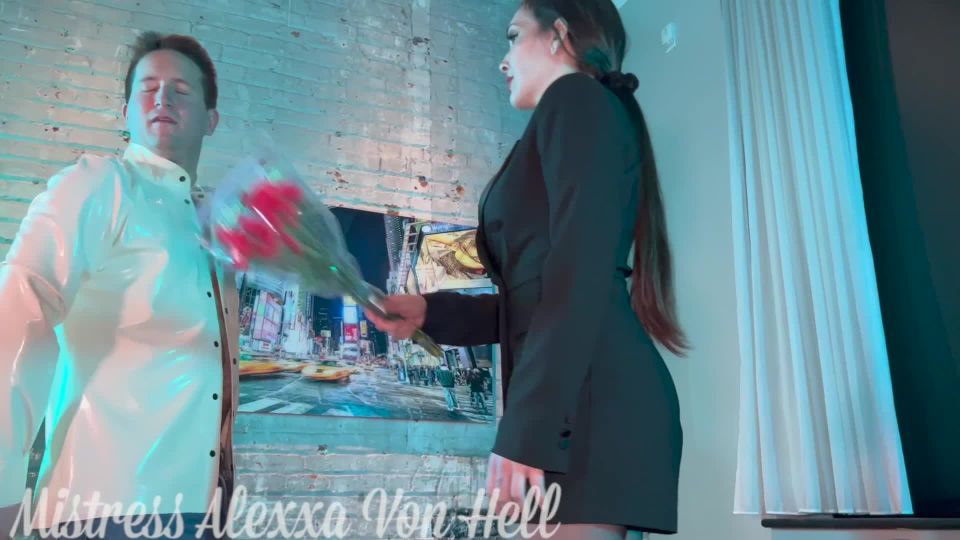 Alexxa Hell – The Kinky Date.