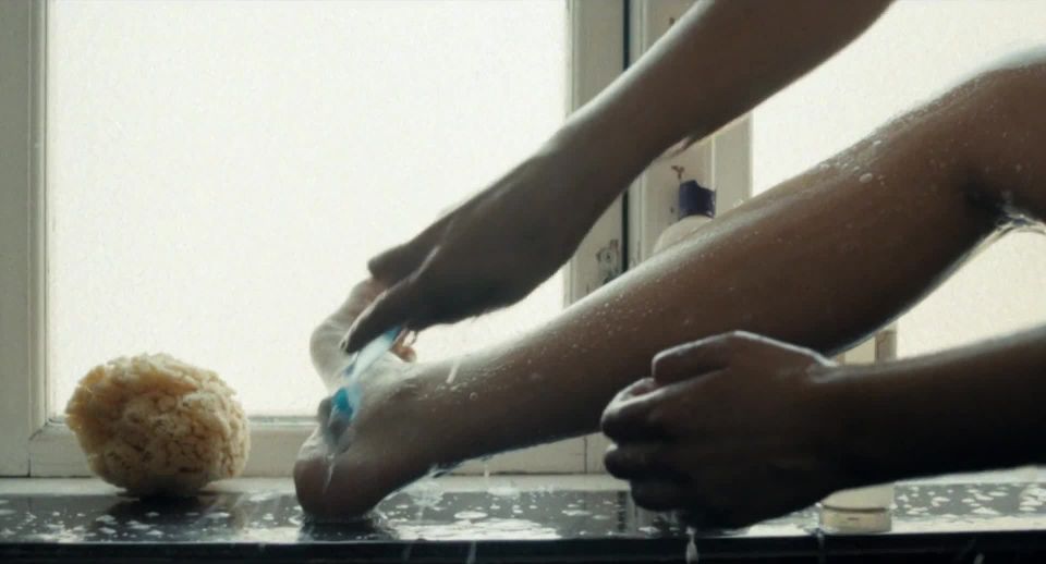 Amalie Lindegard - Nyforelsket (2017) HD 1080p - (Celebrity porn)