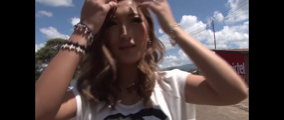 AIKA en busca de espermatozoides salvajes de África (Juguetes)