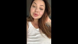 MiaBigTits () Miabigtits - tease queen is my name 22-04-2020