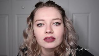 video porno online 11 Miss Ruby Grey – Fantasía de fútbol maricón  humillación maricón  hardcore porno dulces encantos hardcore