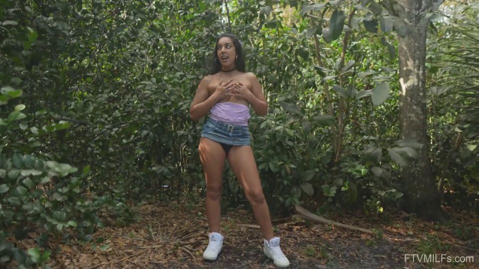 FTVMilfs Jan-Jun 2025 Claire Indeteniblemente caliente 02 720p