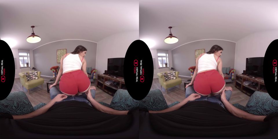 Valentina Nappi VRVirtualRealPorn - Bored As Fuck - Nick Ross,  Valentina Nappi VR 5K 2700p