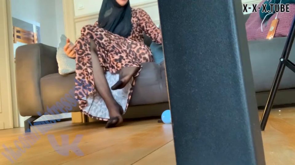 fetish  mistressrola  Mistressrola Arab Girl In Home Alone With Hijab