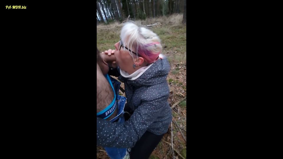 StecherVonNebenan - Maja liebt es, einen Schwanz im Mund zu haben - FullHD 1080P