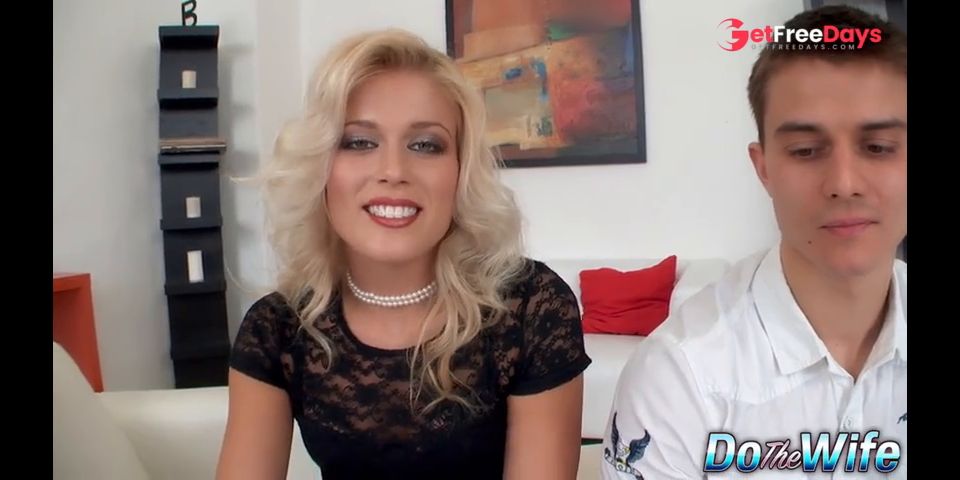 [GetFreeDays.com] Blonde Housewife Katy Clark Bangs a Stranger and Makes Husband Watch Sex Leak July 2023