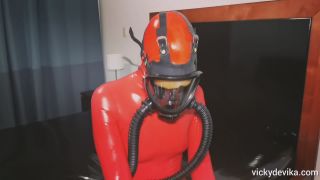 VickyDeVika - Blonde In Red Latex.