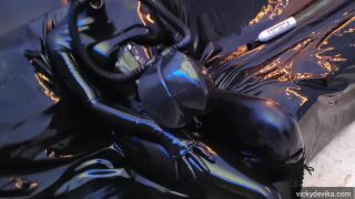 Vickydevika - 6 Liters Is My Favorite Rebreather Bag Size I Can Just Go on for.