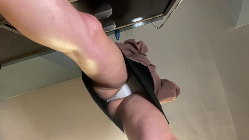 M@nyV1ds - QueenMotherSoles - Giantess Tiny Dr Cum Meds
