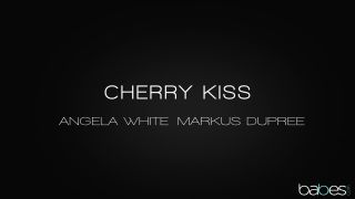 Angela White – Cherry Kiss – Fullhd 1080P POV!